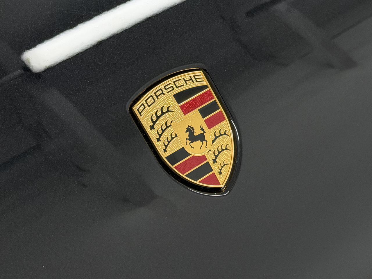 2026 Porsche Macan Newark DE