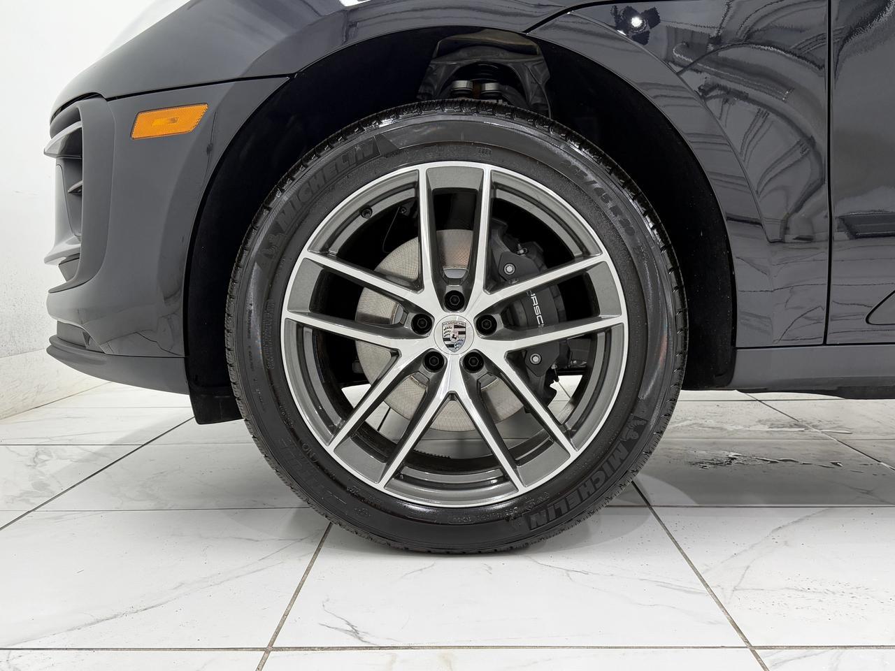2026 Porsche Macan Newark DE