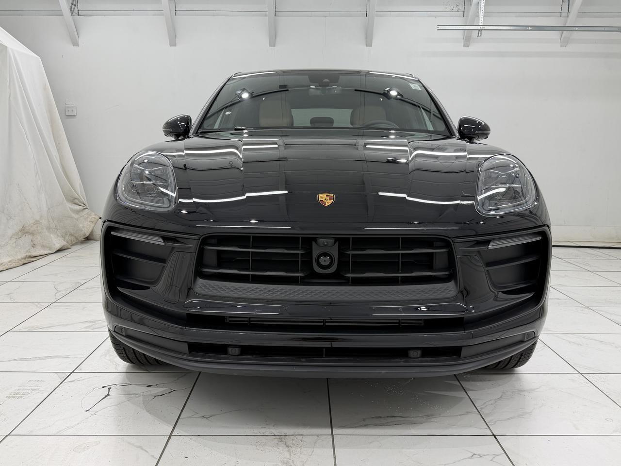 2026 Porsche Macan Newark DE