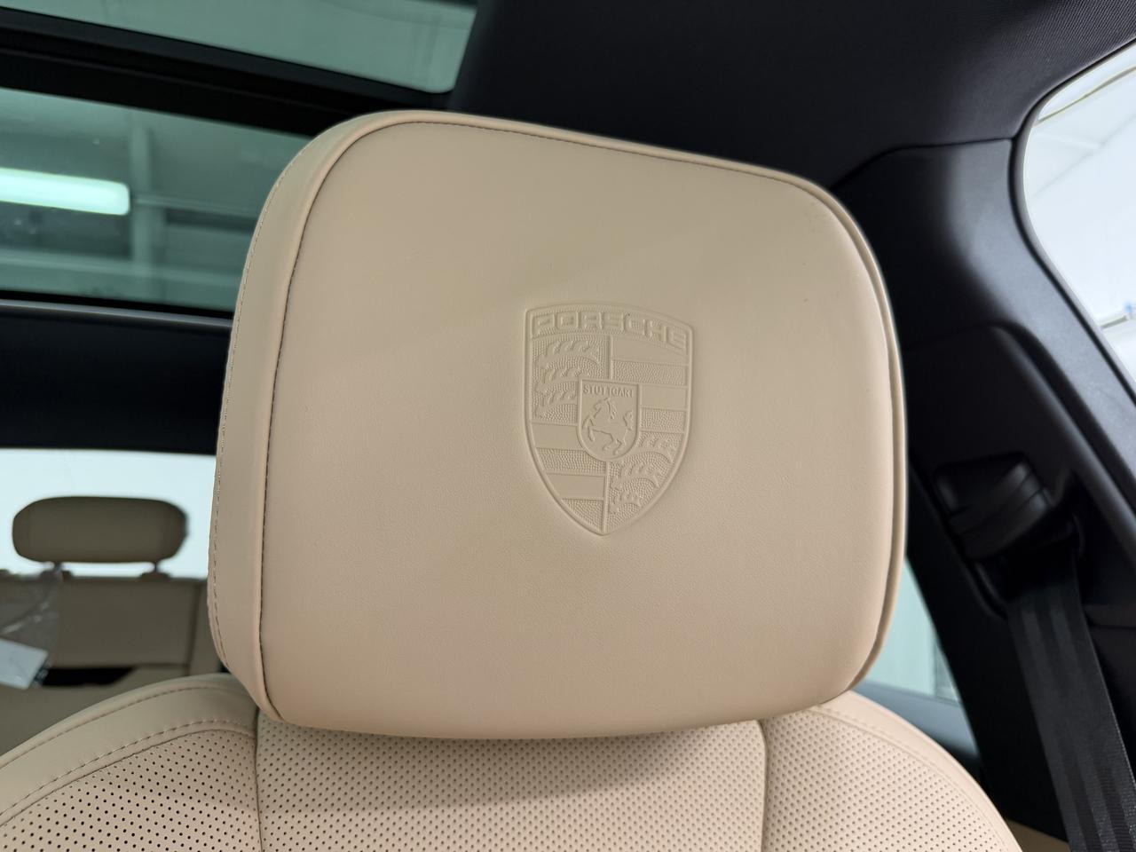 2026 Porsche Macan Newark DE