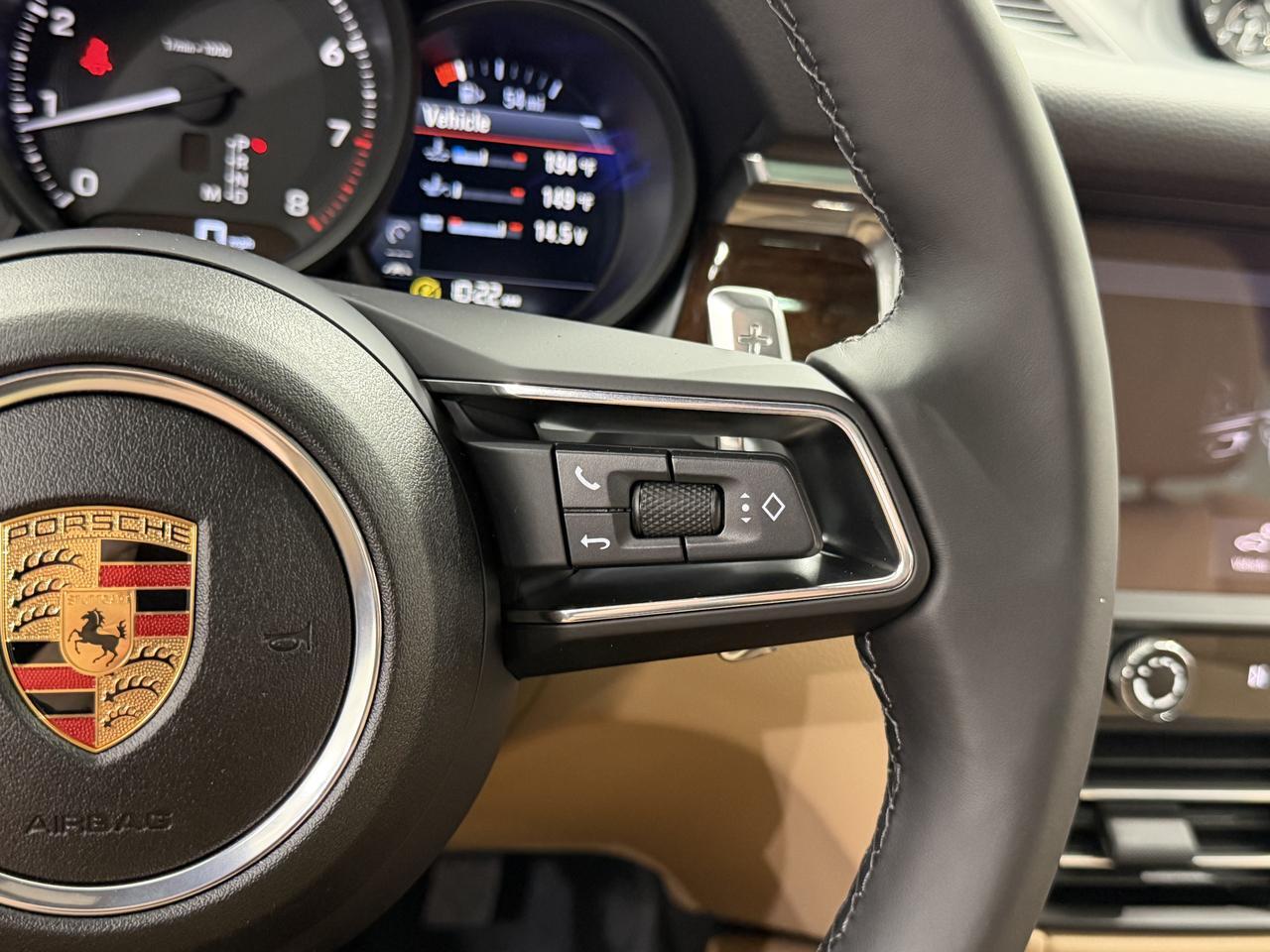 2026 Porsche Macan Newark DE