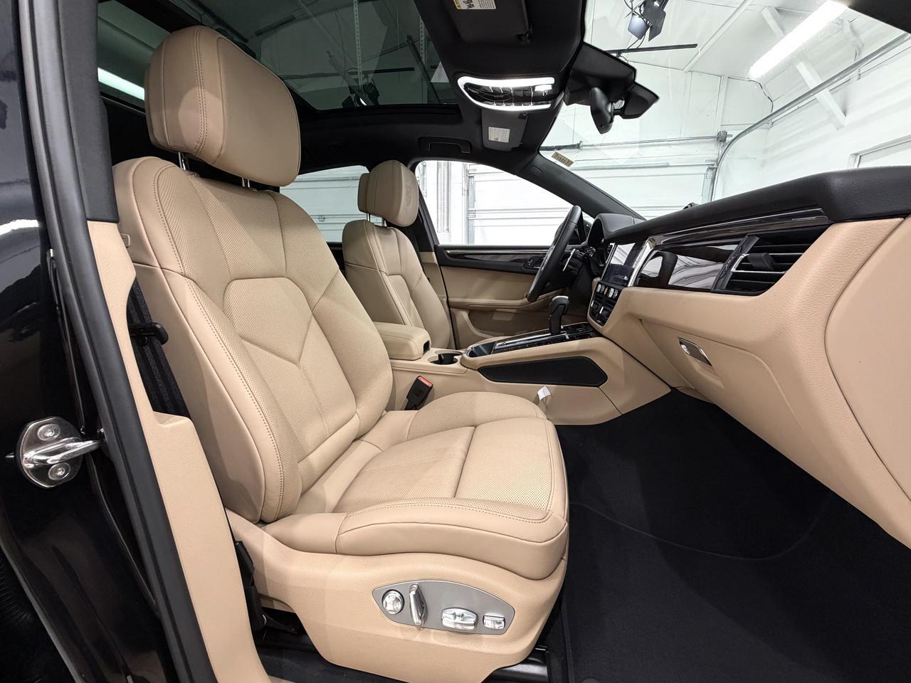 2026 Porsche Macan Newark DE