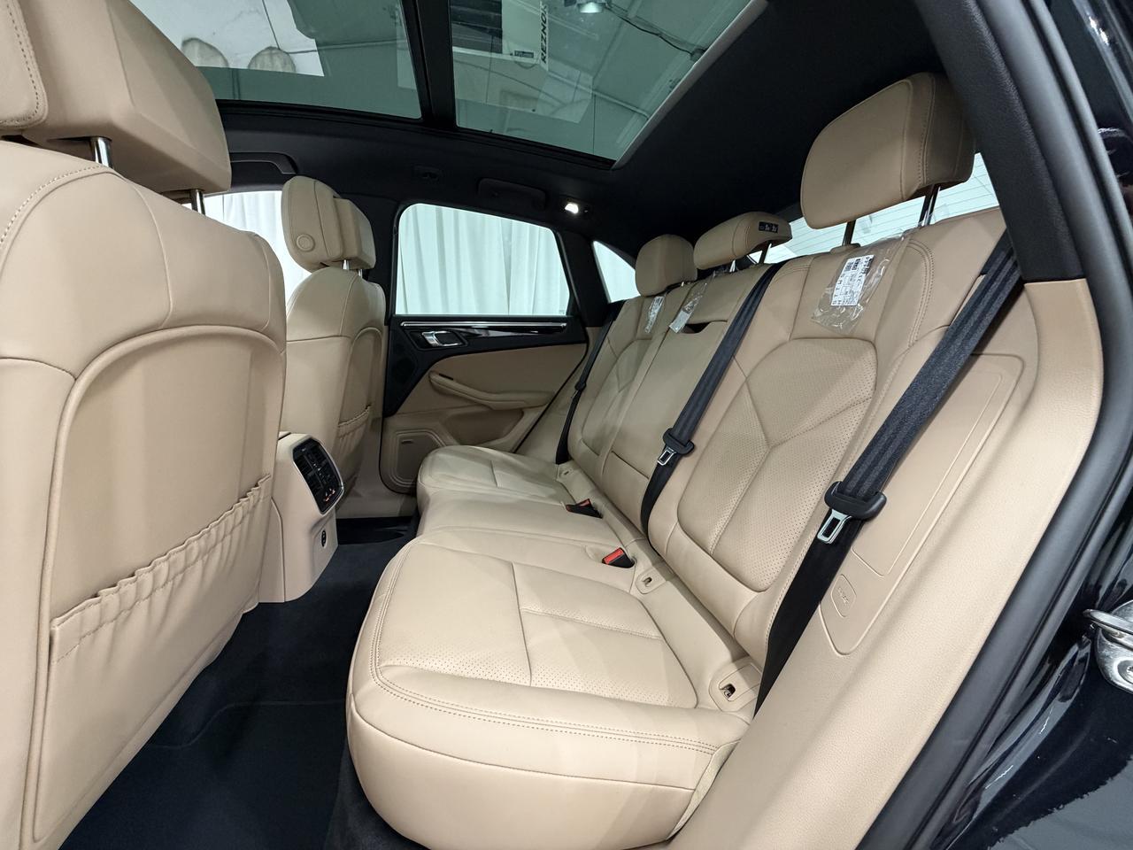 2026 Porsche Macan Newark DE