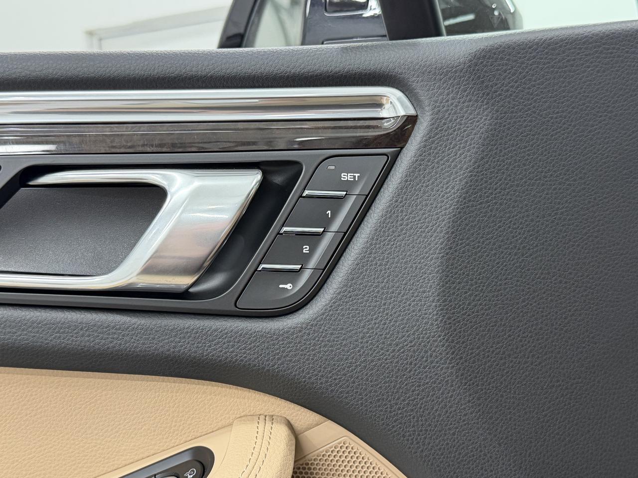 2026 Porsche Macan Newark DE