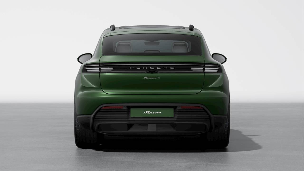 2026 Porsche Macan Newark DE