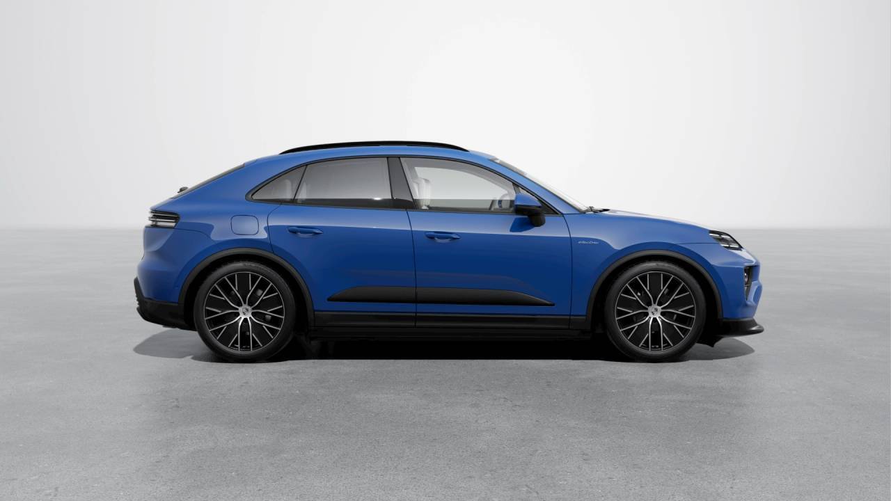2026 Porsche Macan Newark DE