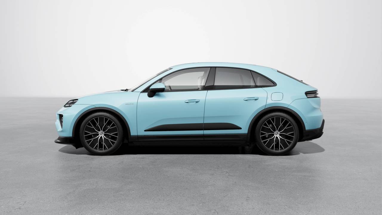 2026 Porsche Macan Newark DE