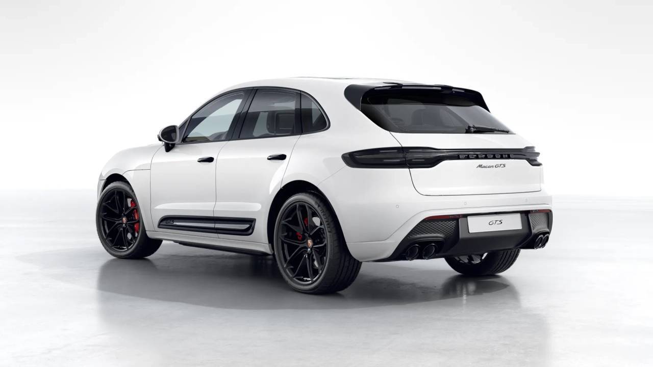 2026 Porsche Macan Newark DE