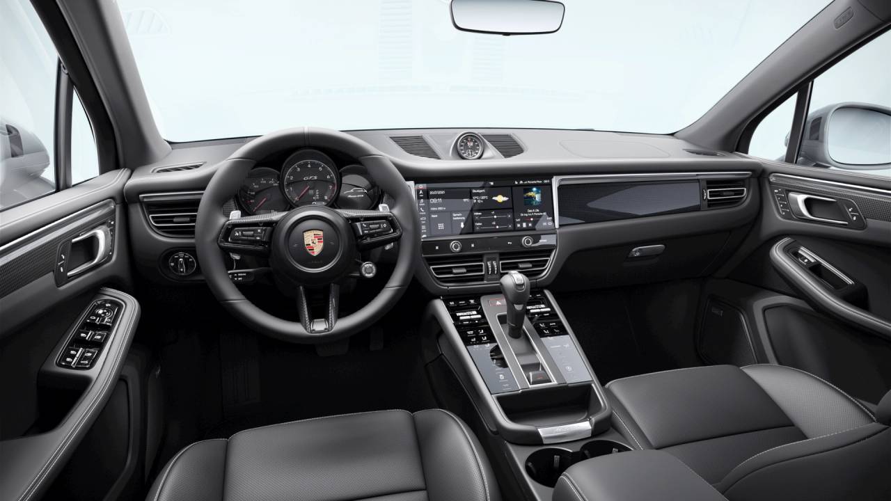 2026 Porsche Macan Newark DE
