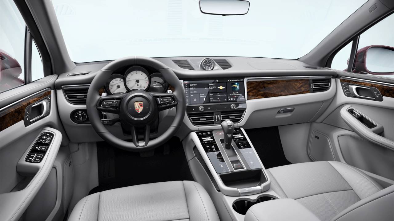 2026 Porsche Macan Newark DE