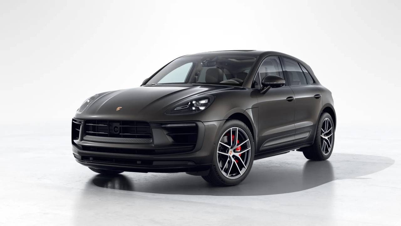 2026 Porsche Macan Newark DE