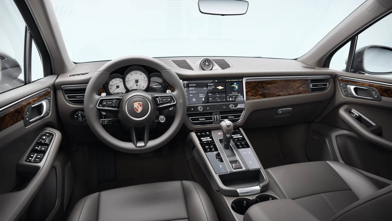 2026 Porsche Macan Newark DE