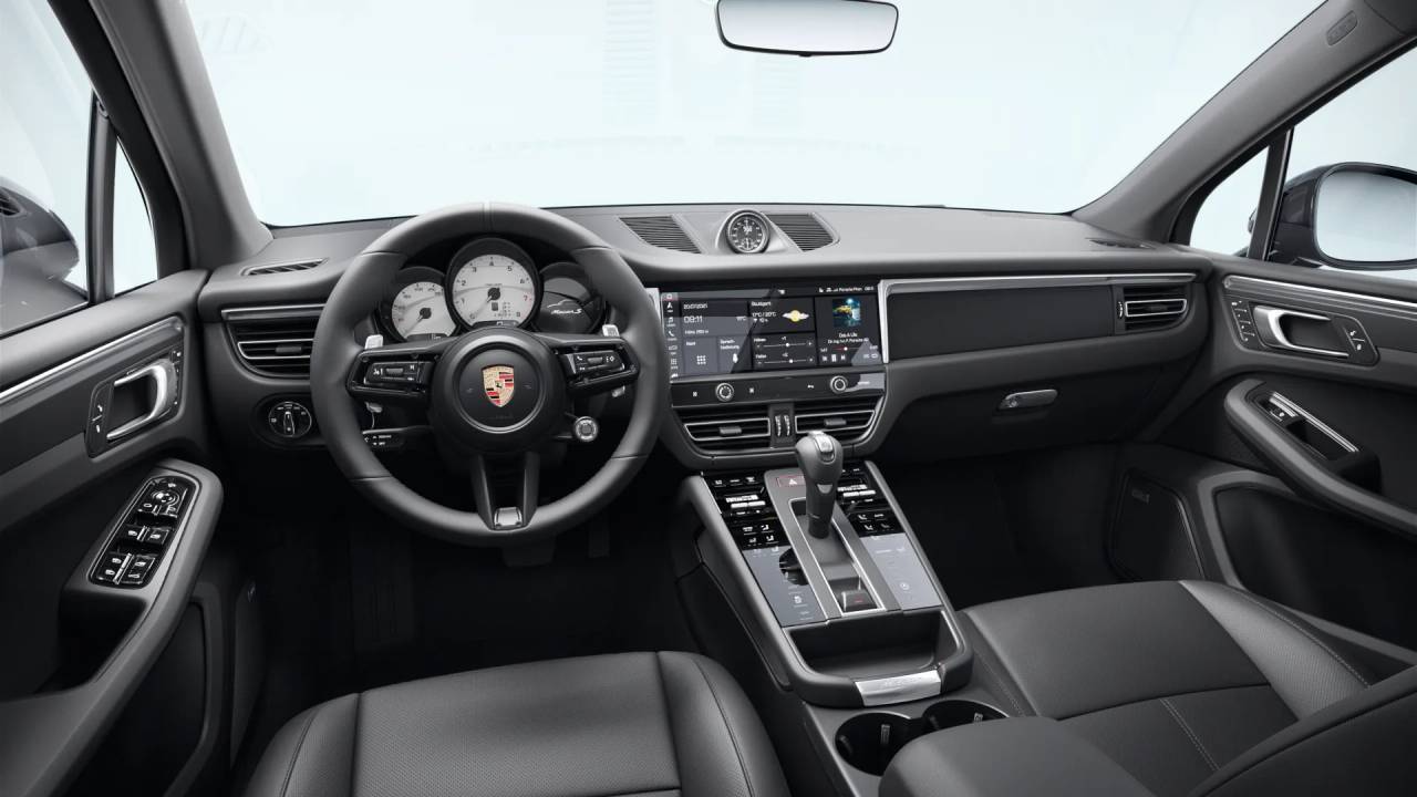 2026 Porsche Macan Newark DE