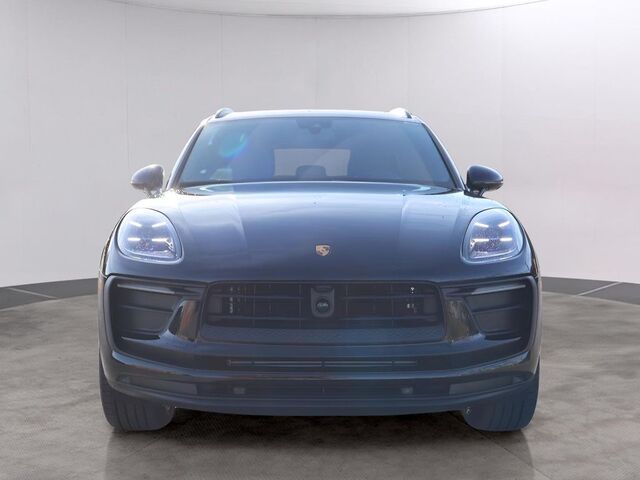 2026 Porsche Macan  Oshkosh WI