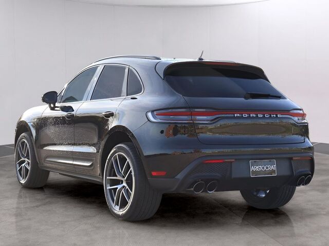 2026 Porsche Macan  Oshkosh WI
