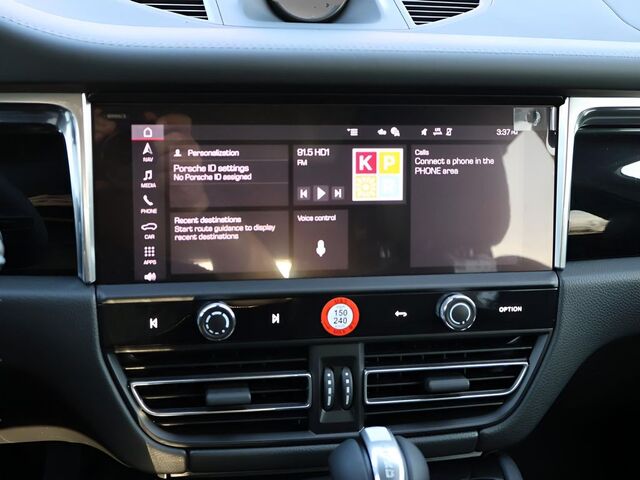 2026 Porsche Macan  Oshkosh WI