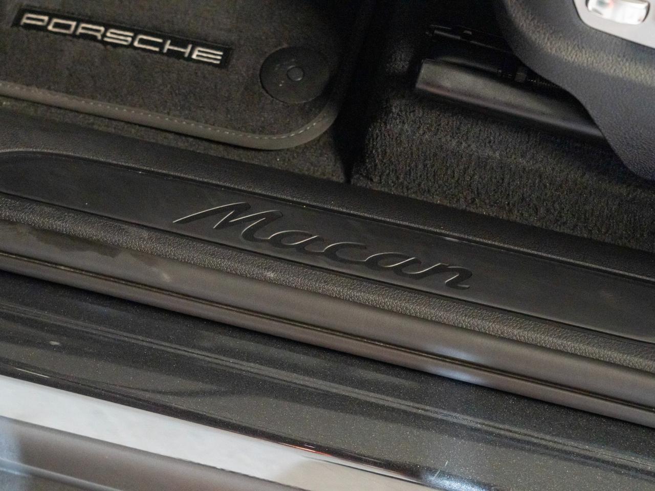 2026 Porsche Macan Pompano Beach FL