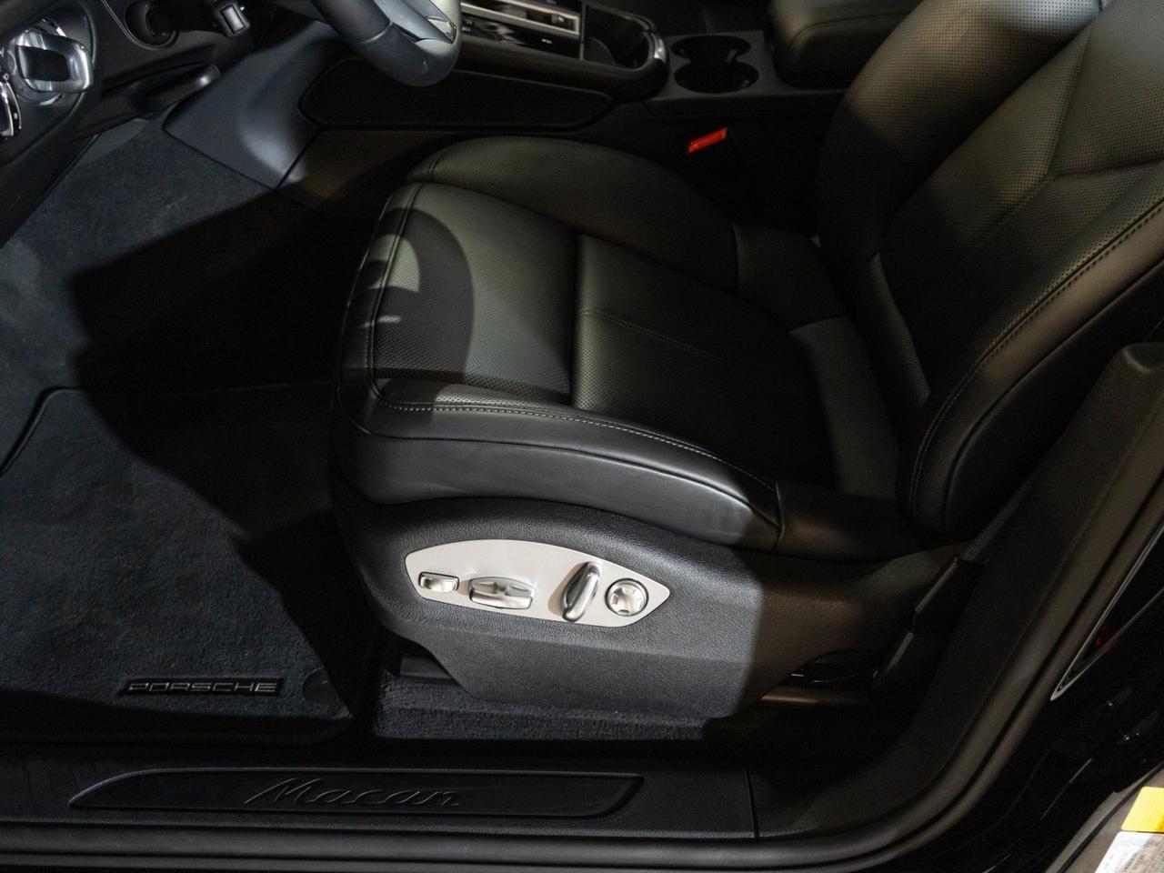 2026 Porsche Macan Pompano Beach FL
