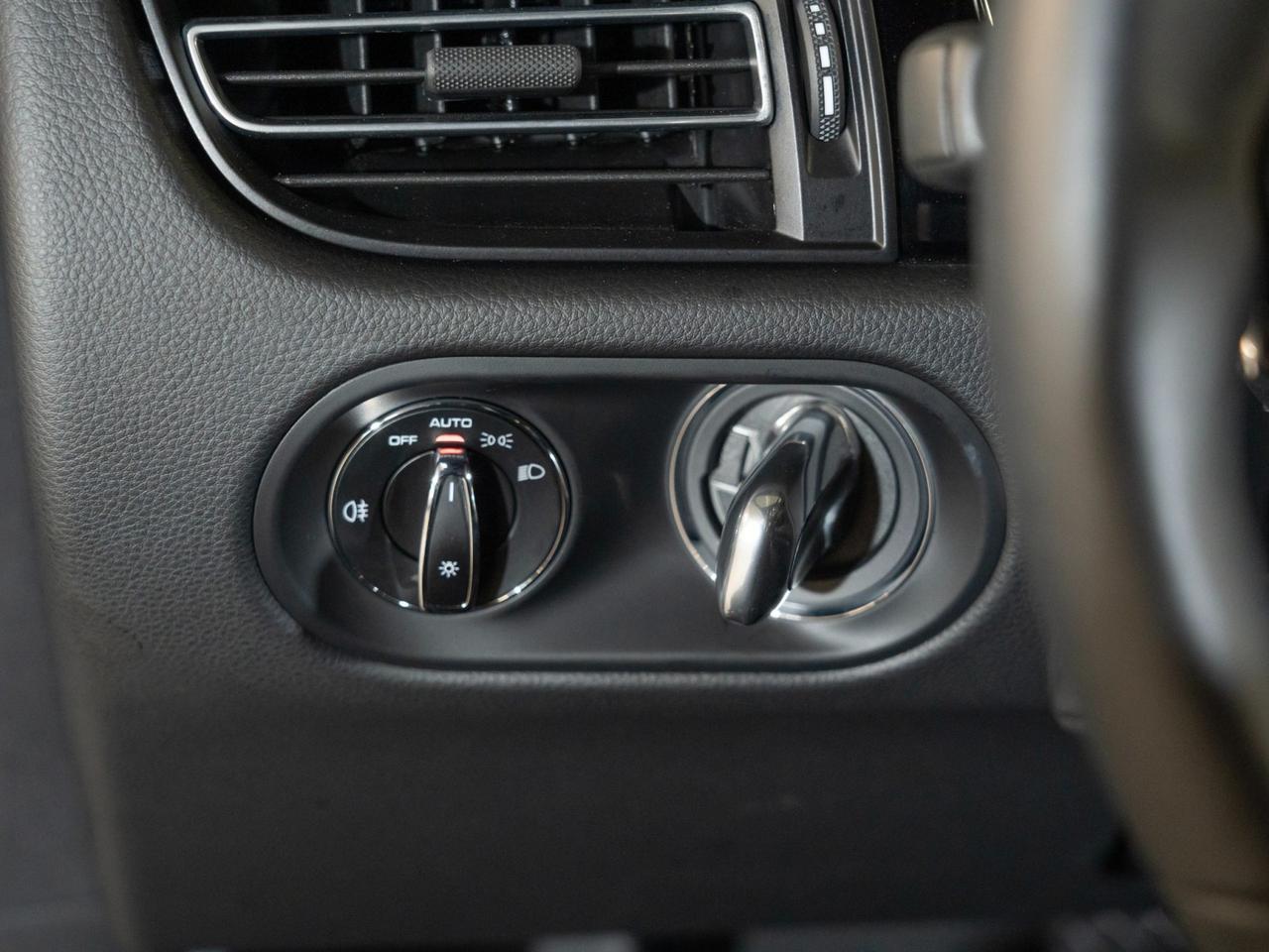 2026 Porsche Macan Pompano Beach FL