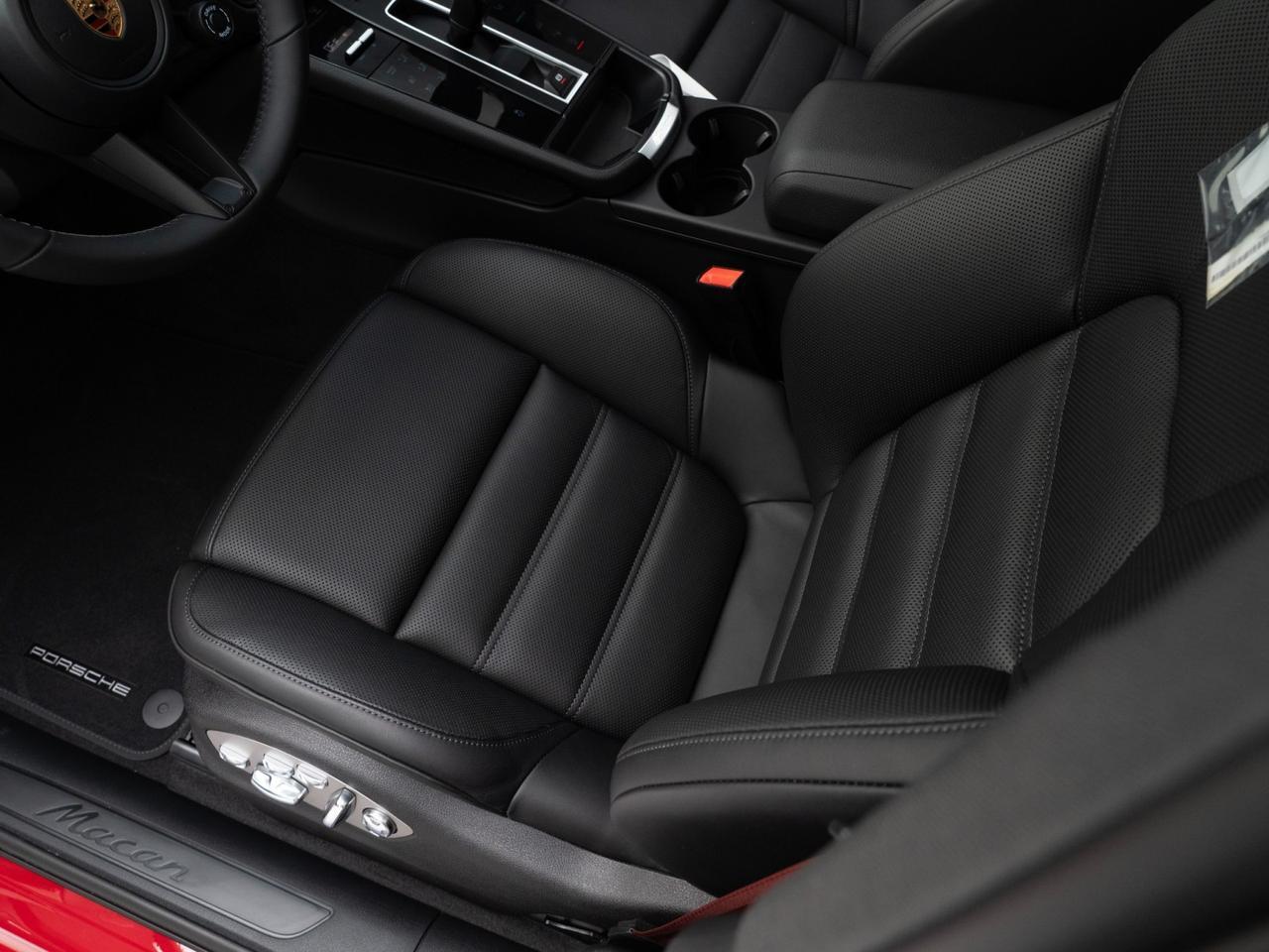 2026 Porsche Macan Pompano Beach FL