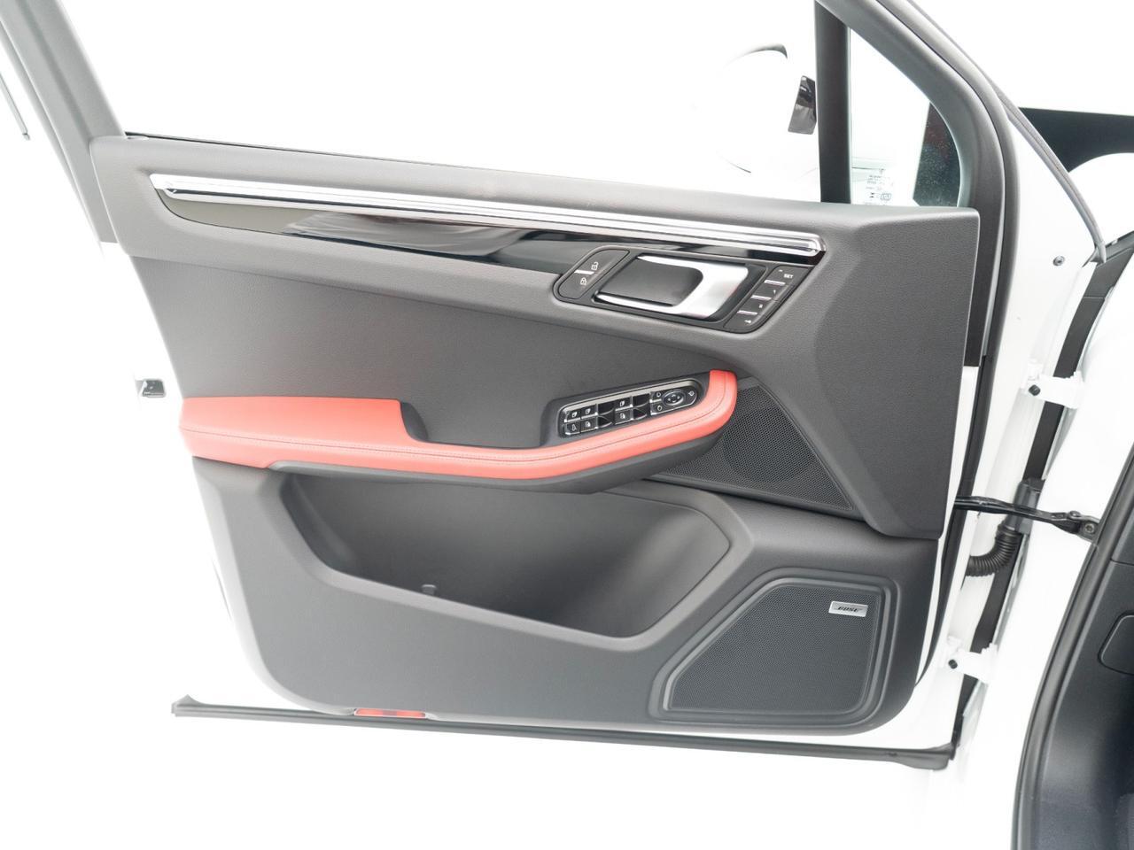 2026 Porsche Macan Pompano Beach FL