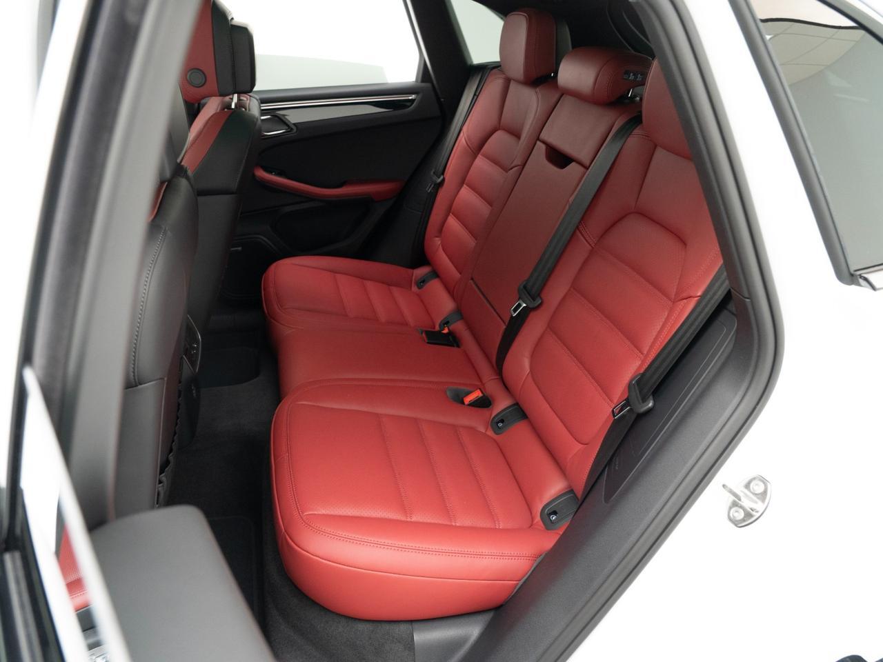 2026 Porsche Macan Pompano Beach FL