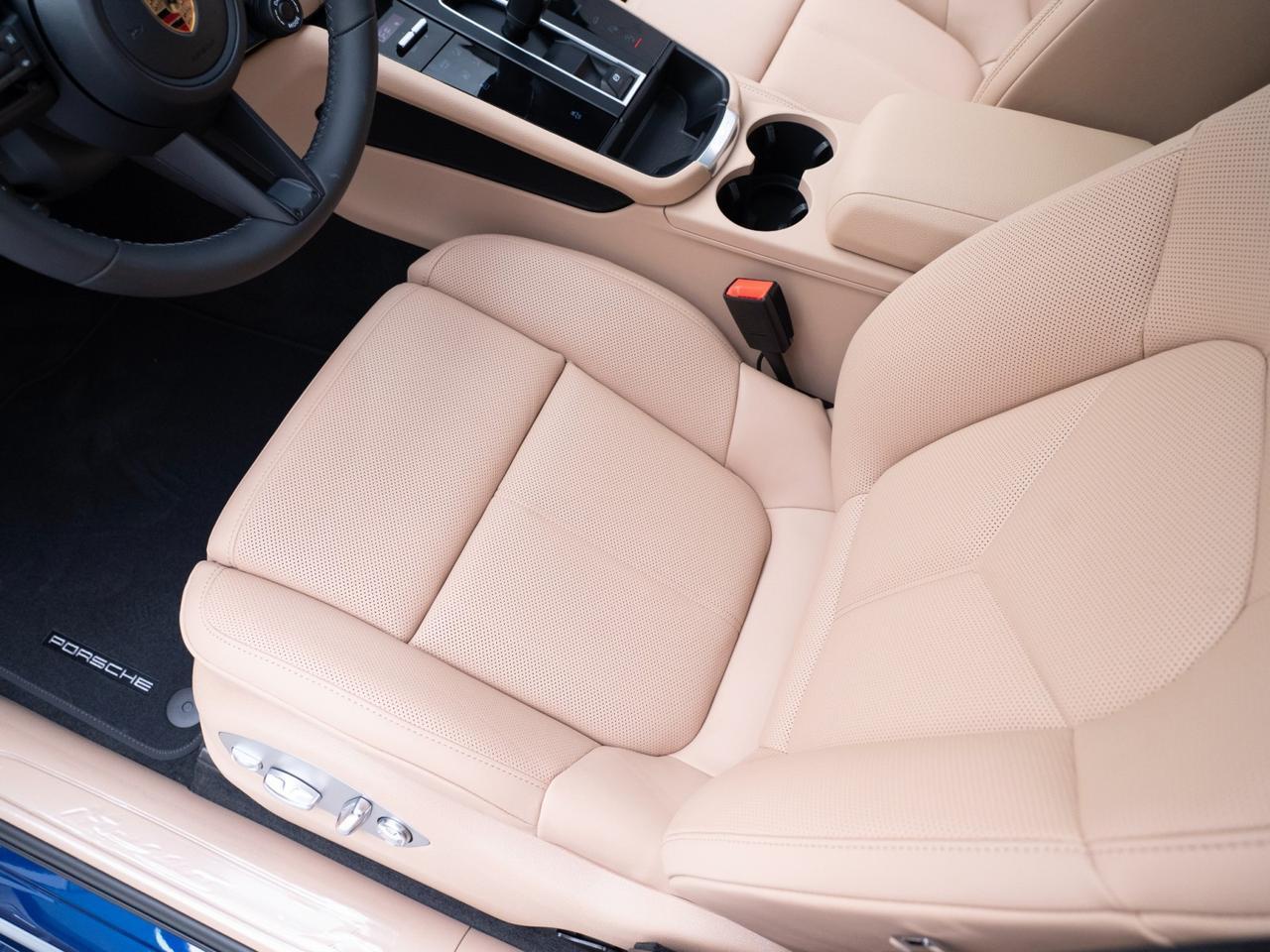 2026 Porsche Macan Pompano Beach FL