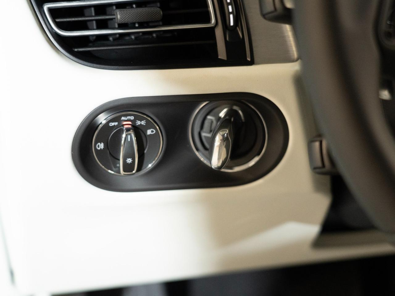 2026 Porsche Macan Pompano Beach FL