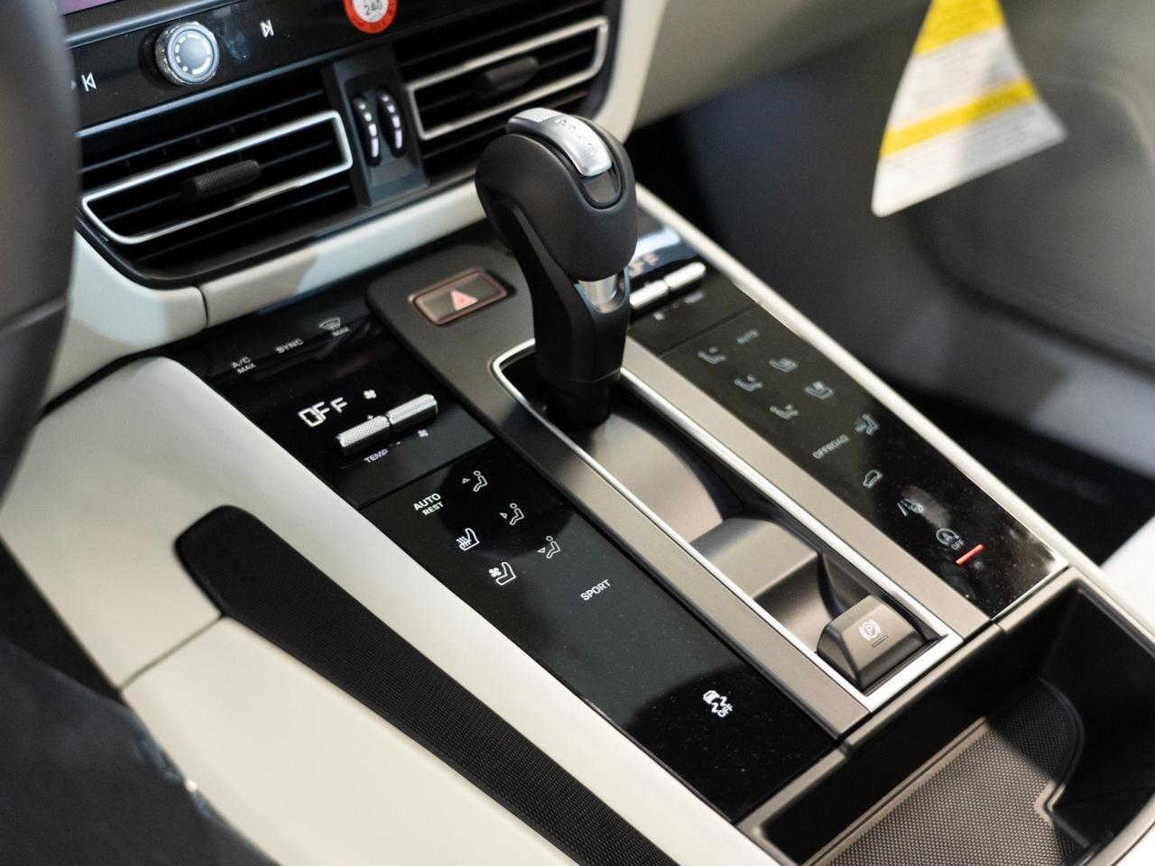 2026 Porsche Macan Pompano Beach FL