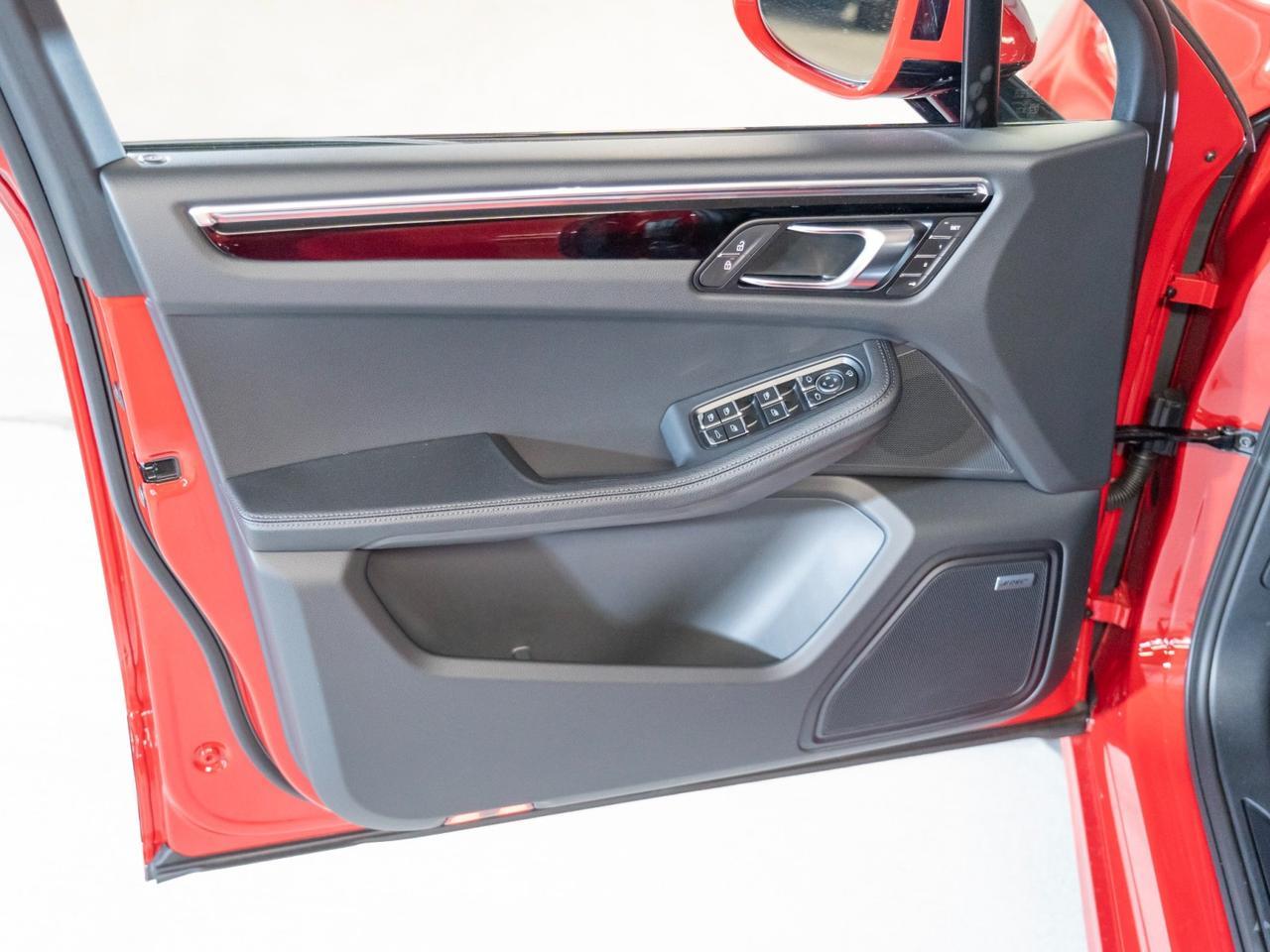 2026 Porsche Macan Pompano Beach FL