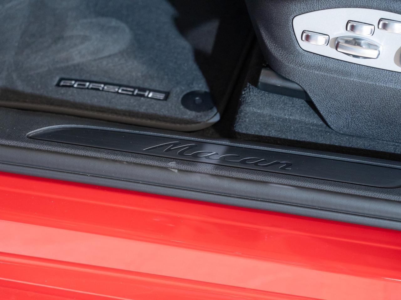2026 Porsche Macan Pompano Beach FL