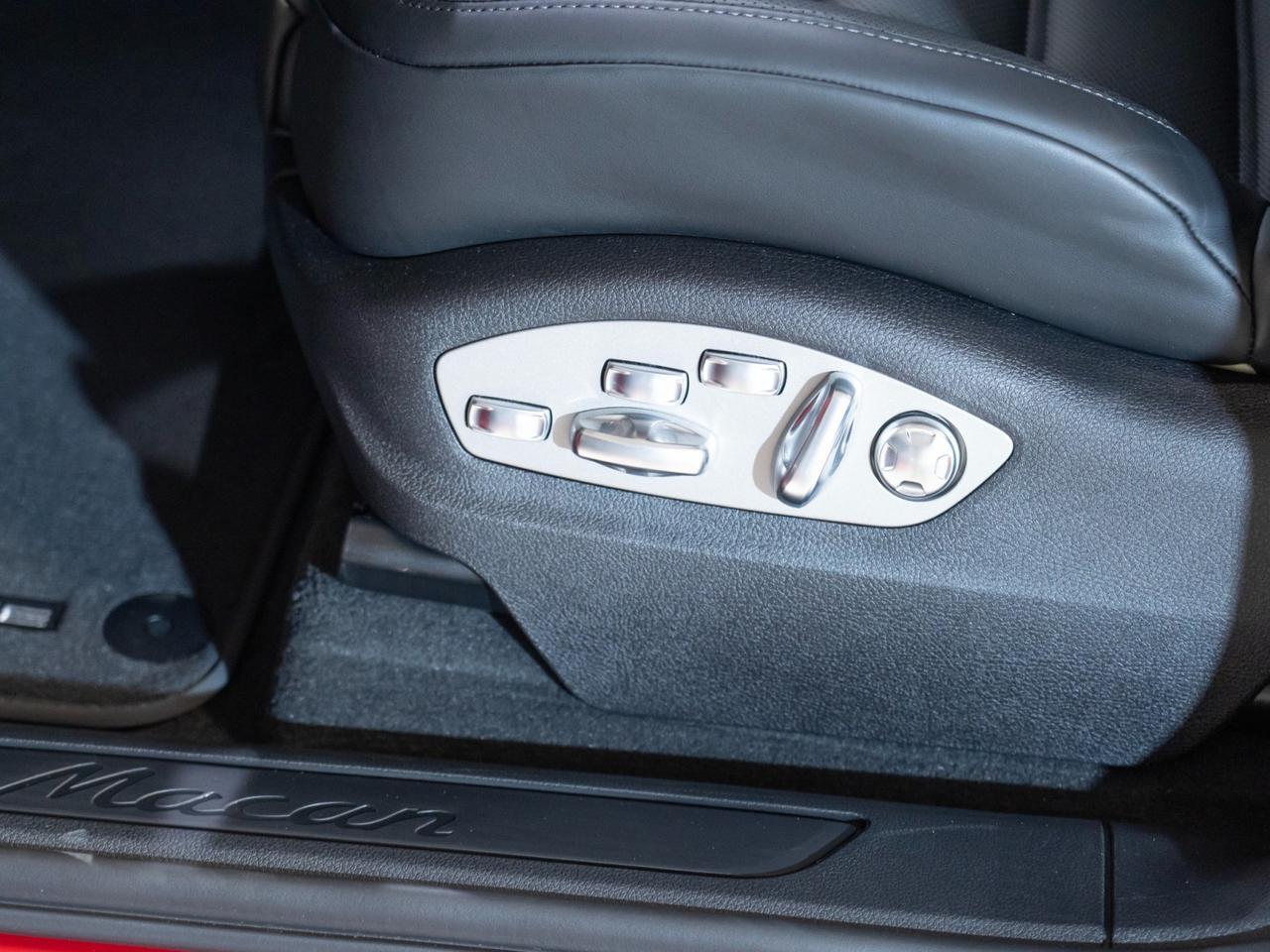2026 Porsche Macan Pompano Beach FL