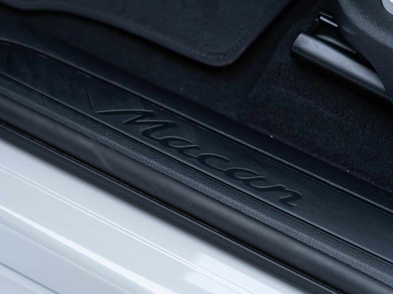 2026 Porsche Macan Pompano Beach FL