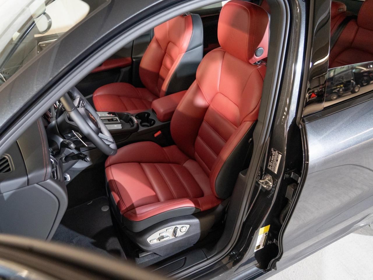 2026 Porsche Macan Pompano Beach FL