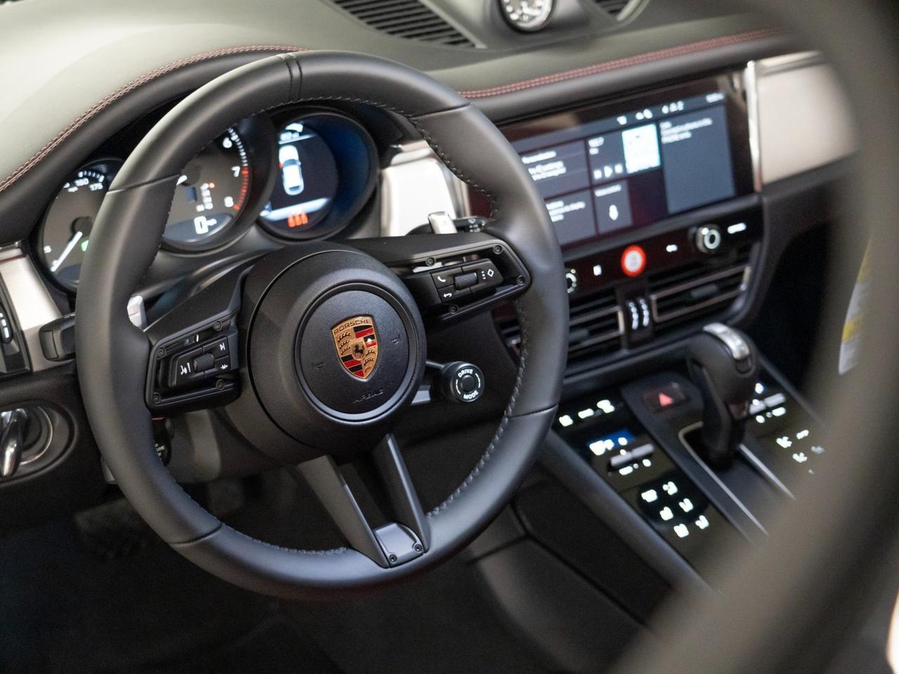 2026 Porsche Macan Pompano Beach FL