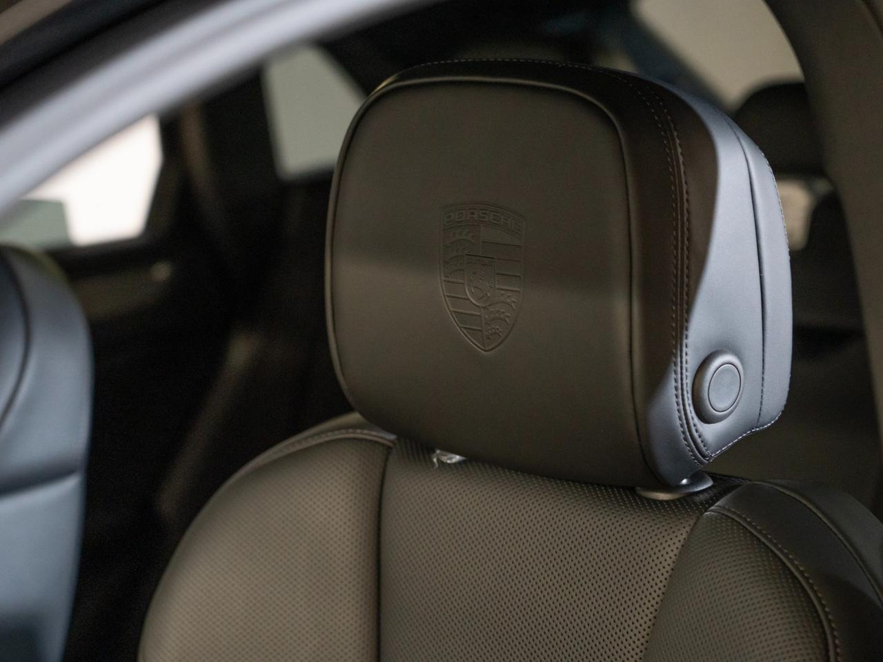 2026 Porsche Macan Pompano Beach FL