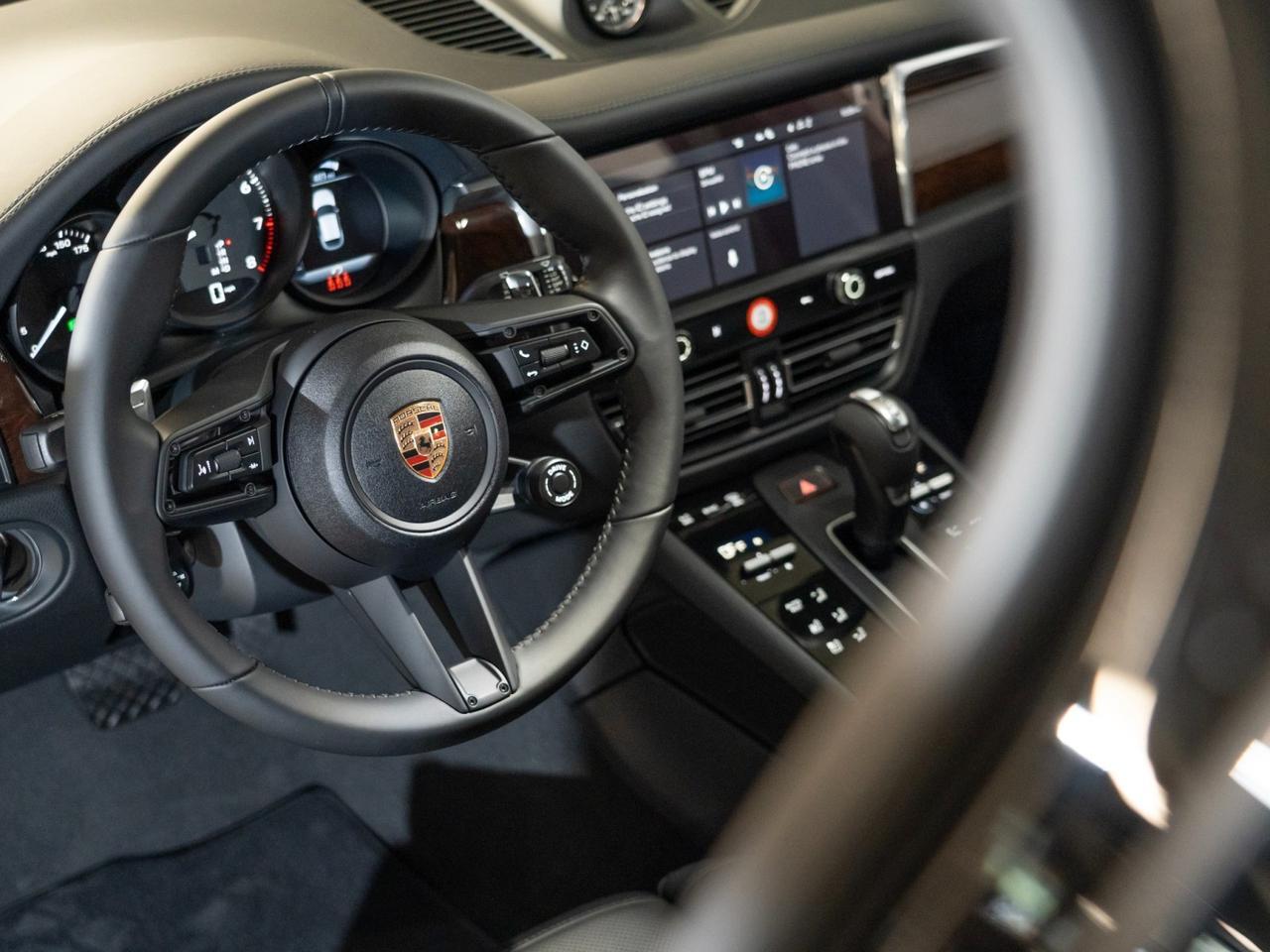 2026 Porsche Macan Pompano Beach FL