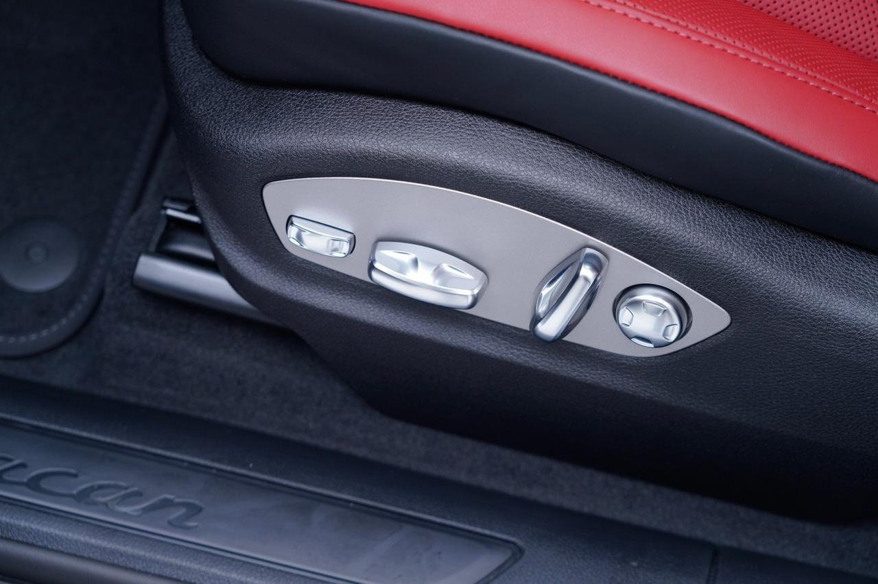 2026 Porsche Macan Pompano Beach FL