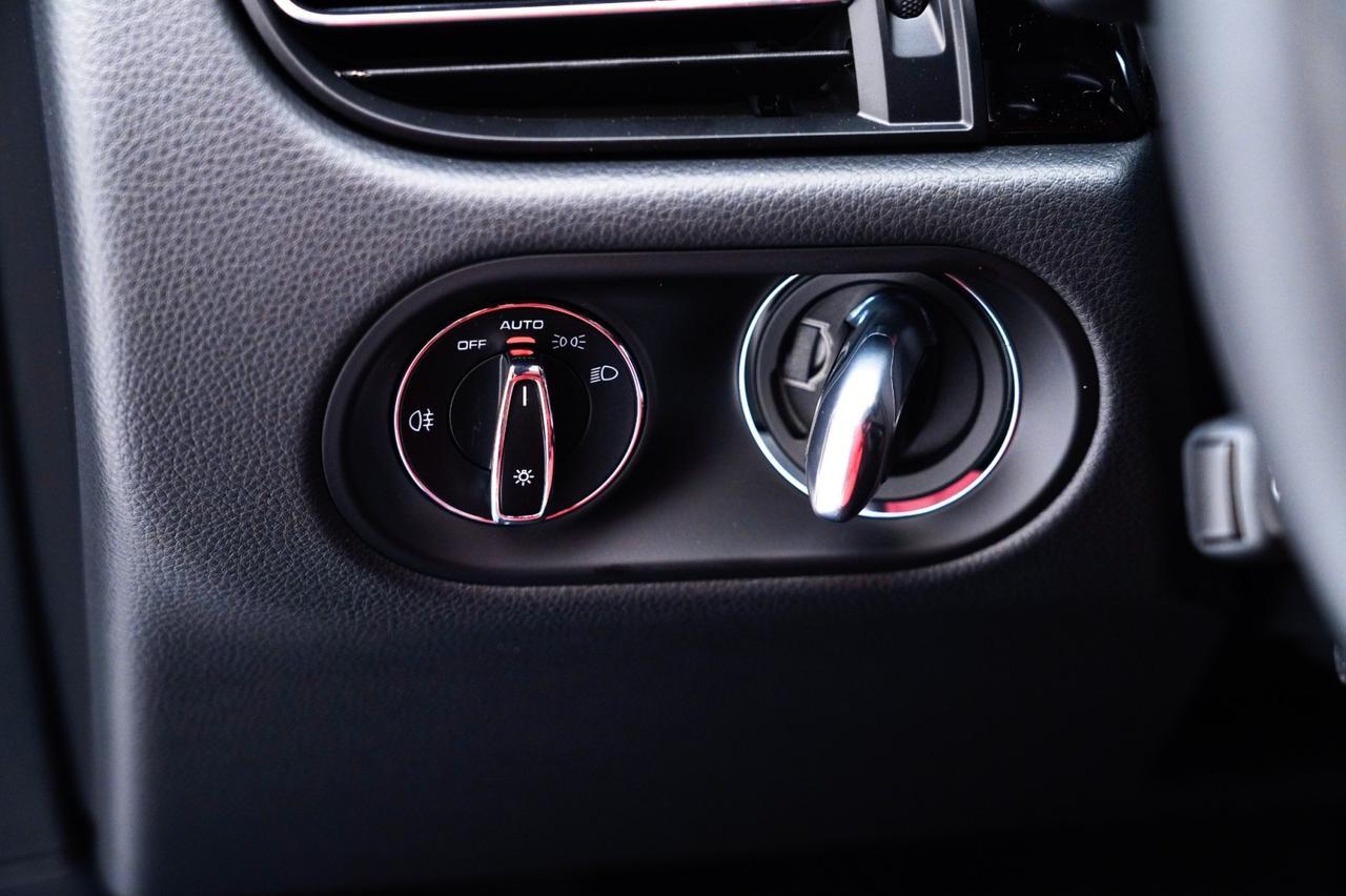 2026 Porsche Macan Pompano Beach FL