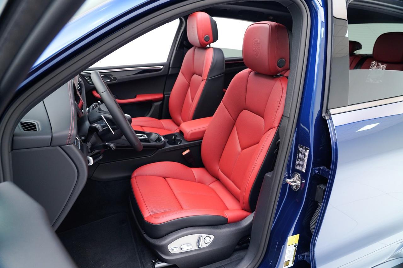 2026 Porsche Macan Pompano Beach FL