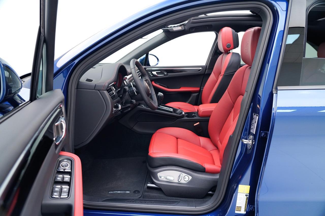 2026 Porsche Macan Pompano Beach FL