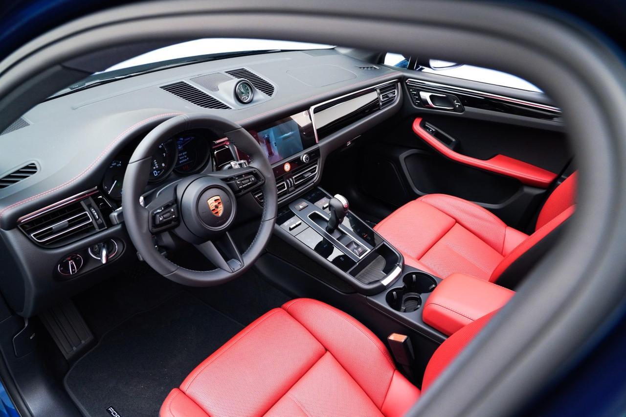 2026 Porsche Macan Pompano Beach FL