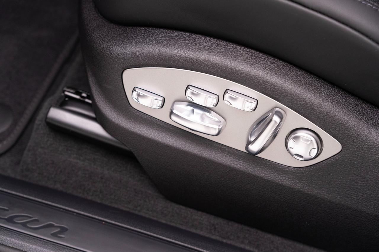 2026 Porsche Macan Pompano Beach FL