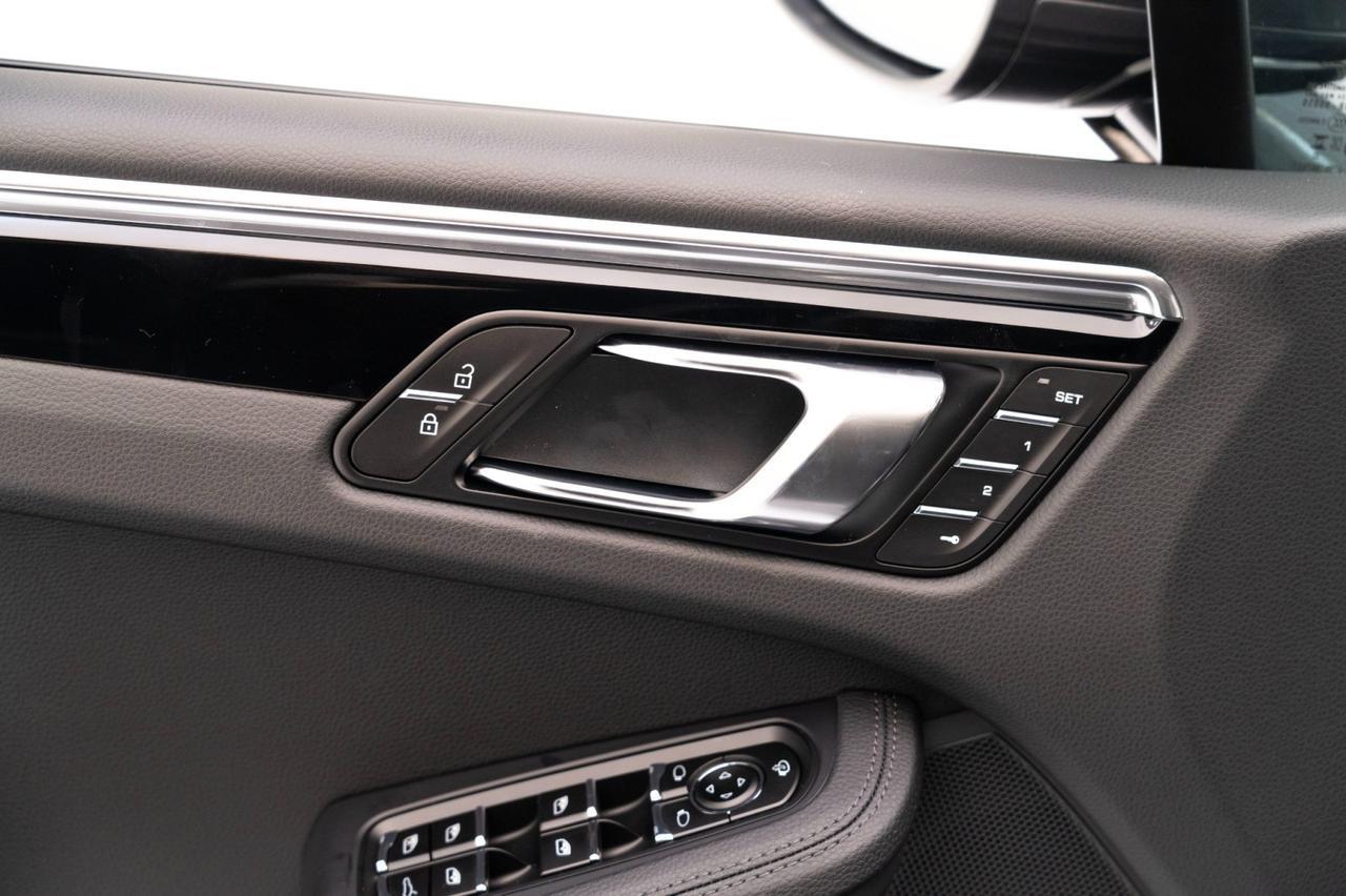2026 Porsche Macan Pompano Beach FL
