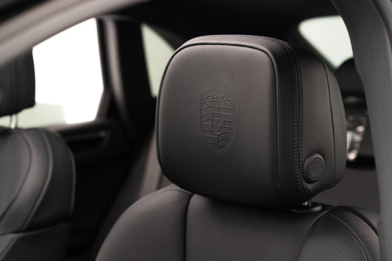 2026 Porsche Macan Pompano Beach FL