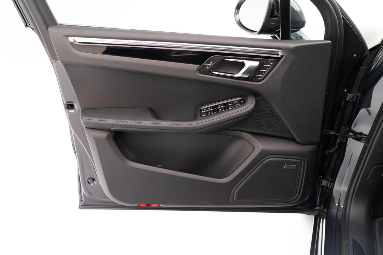 2026 Porsche Macan Pompano Beach FL