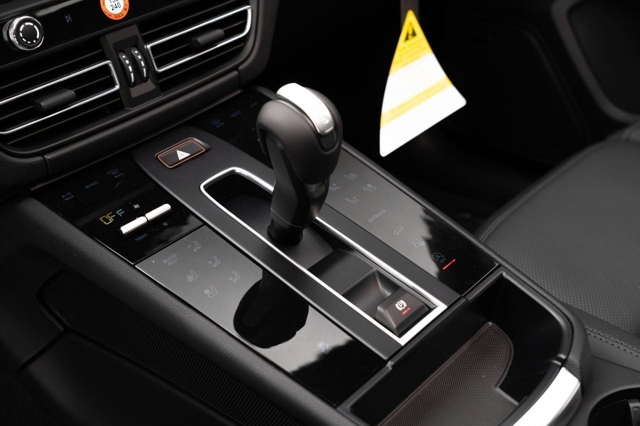 2026 Porsche Macan Pompano Beach FL