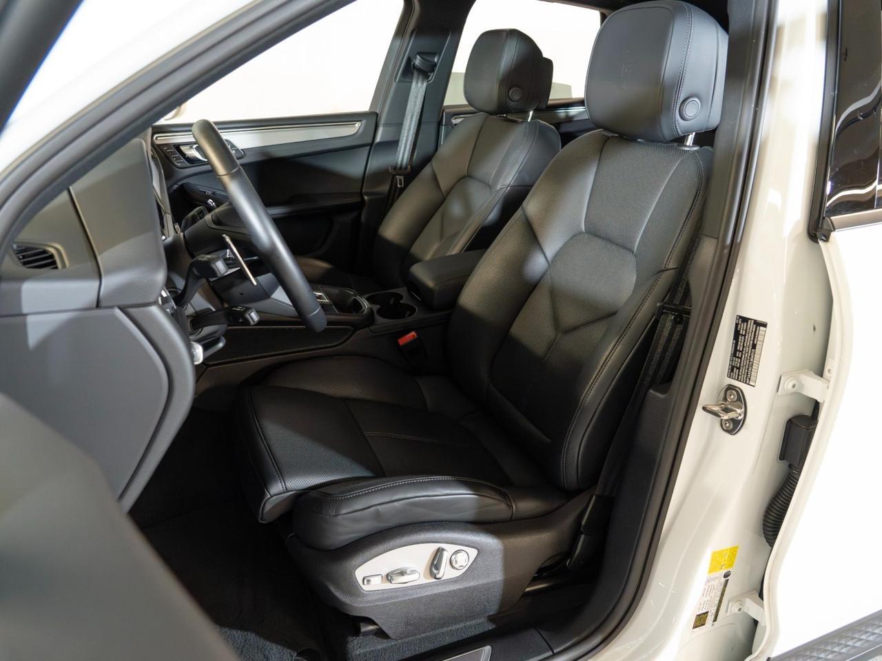 2026 Porsche Macan Pompano Beach FL