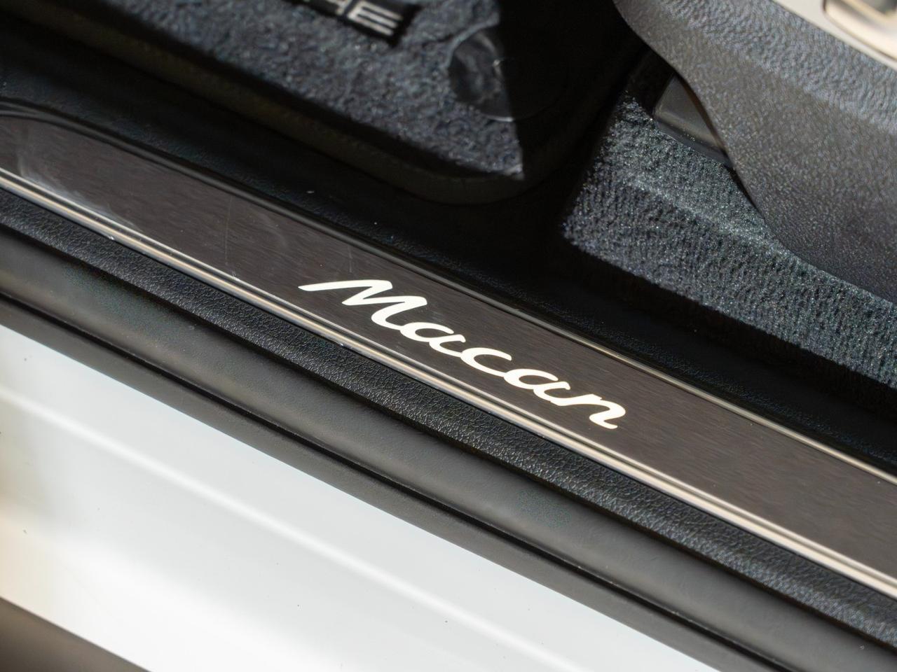 2026 Porsche Macan Pompano Beach FL