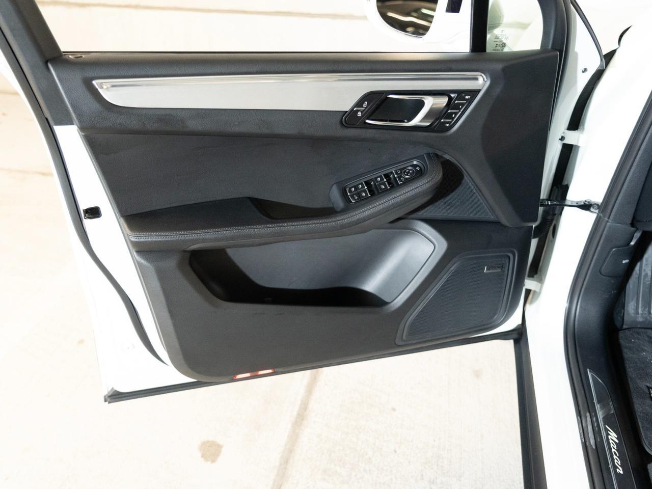 2026 Porsche Macan Pompano Beach FL
